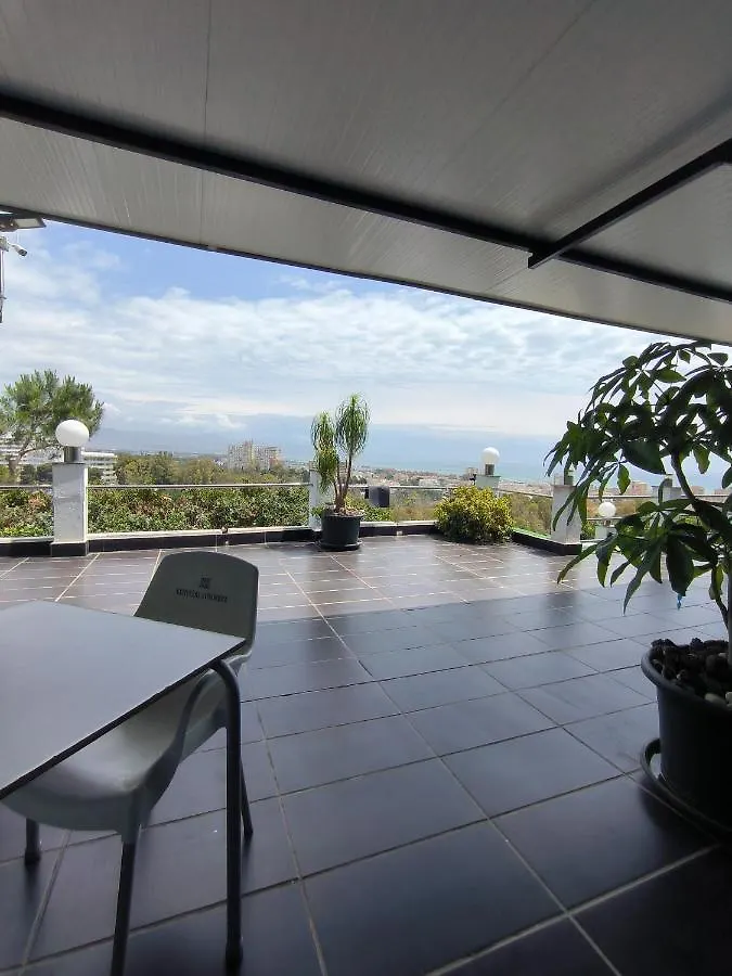 Pinar Suites Habitaciones Torremolinos Spain