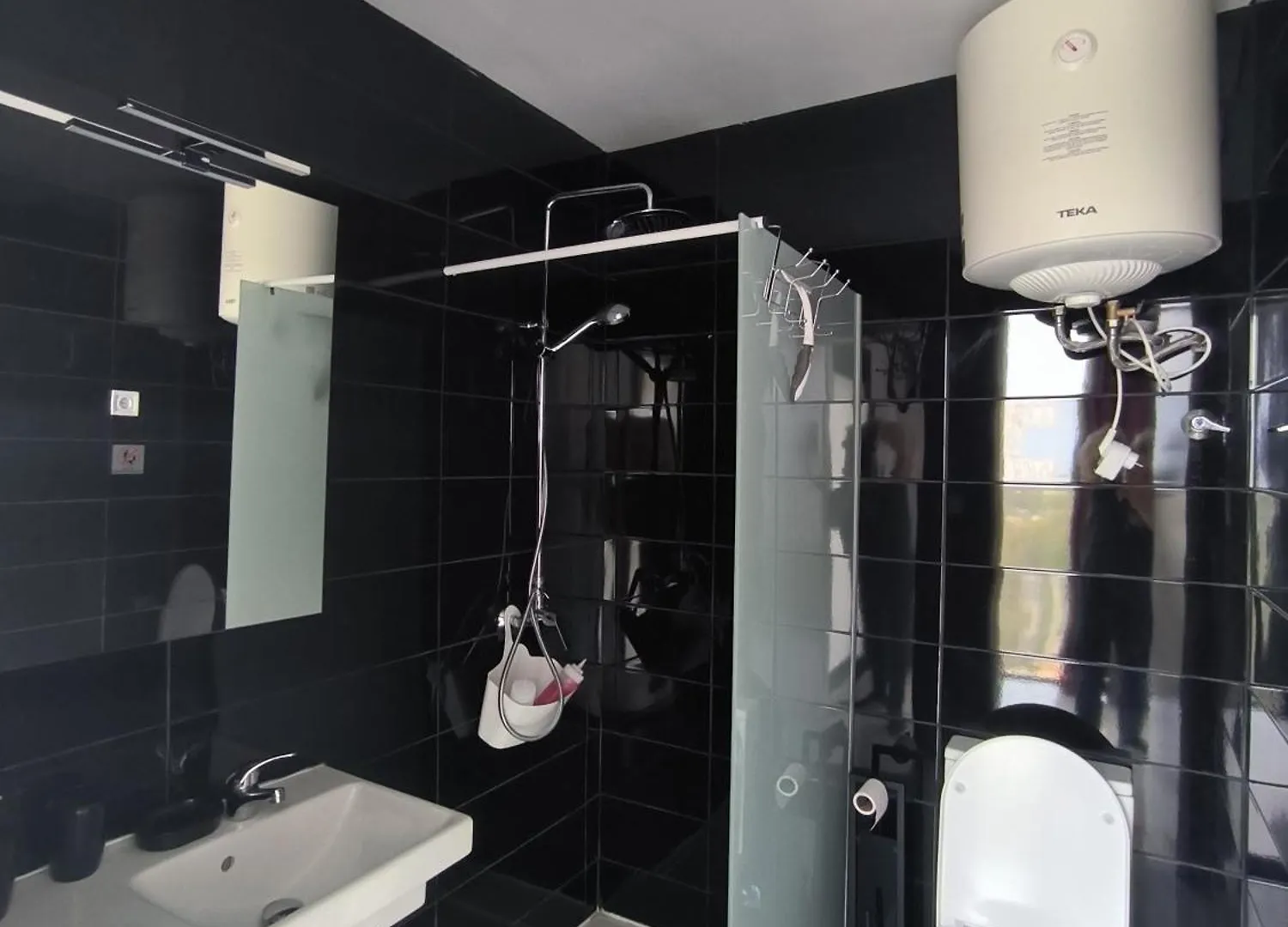 Homestay Pinar Suites Habitaciones Torremolinos Spain