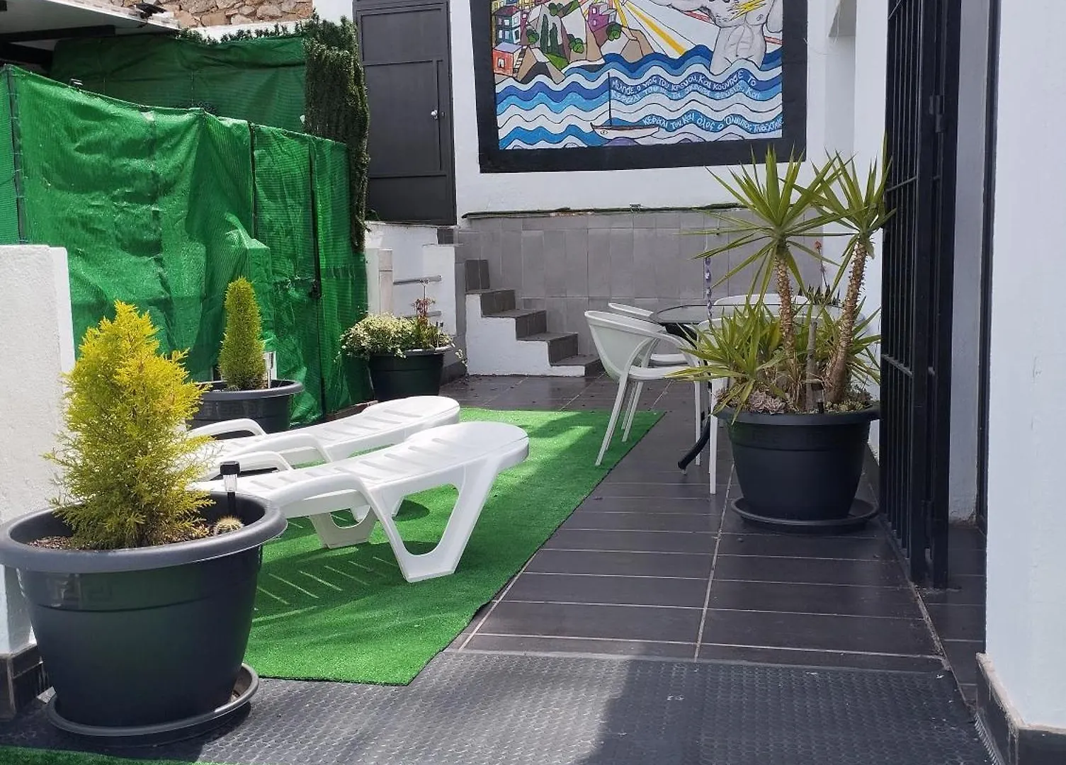 Homestay Pinar Suites Habitaciones Torremolinos Spain
