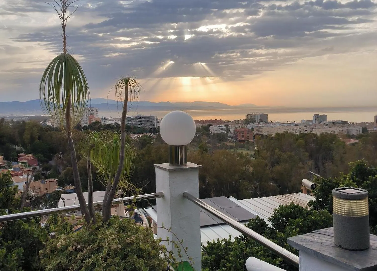 Homestay Pinar Suites Habitaciones Torremolinos