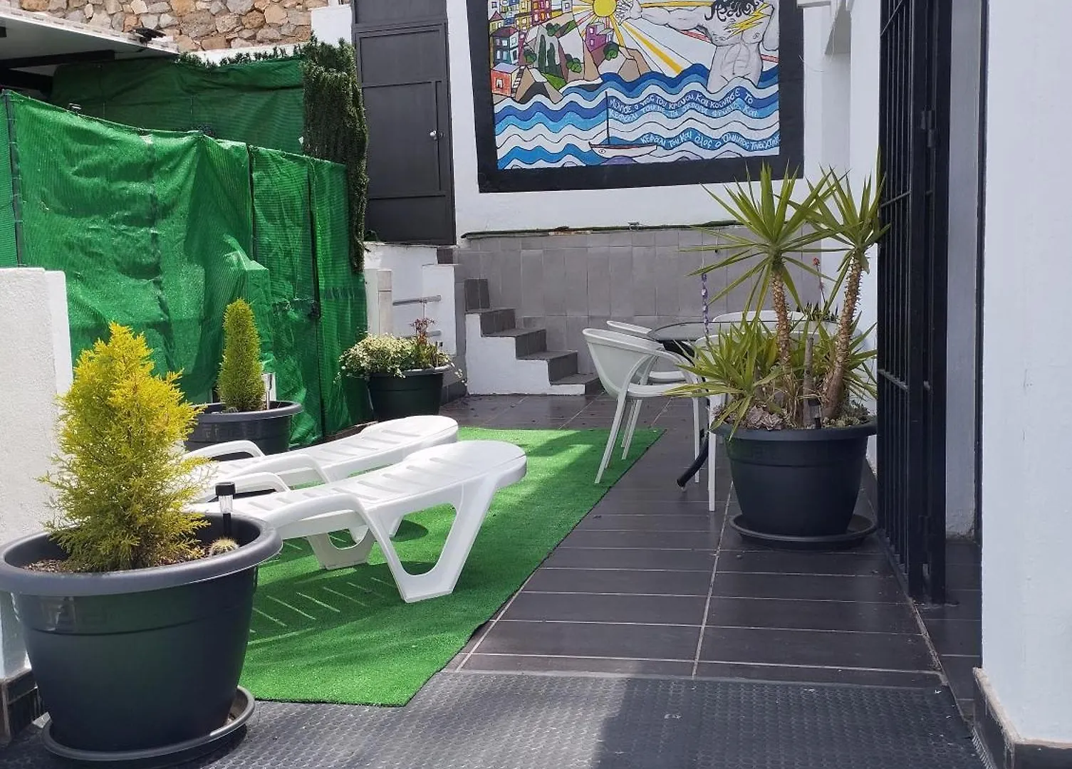 Homestay Pinar Suites Habitaciones Torremolinos Spain